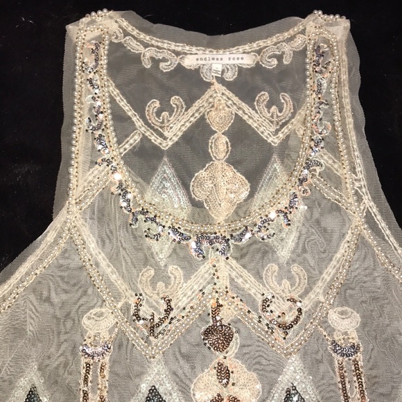 Top - Picture 3 of 4